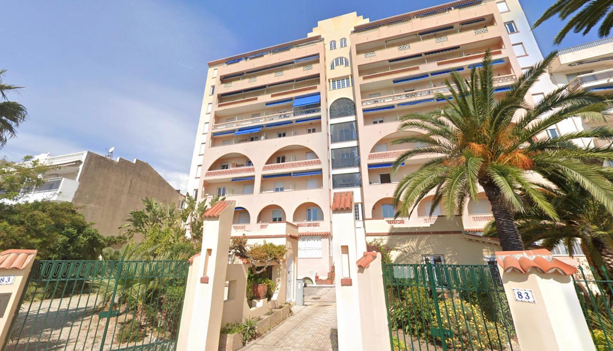 Apartment Le Grand Palais By Scls Locations *
